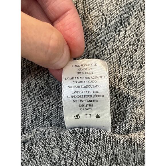 Rails Women’s Long Sleeve Laced V-Neck Top Color Grey Size L - Picture 6 of 8